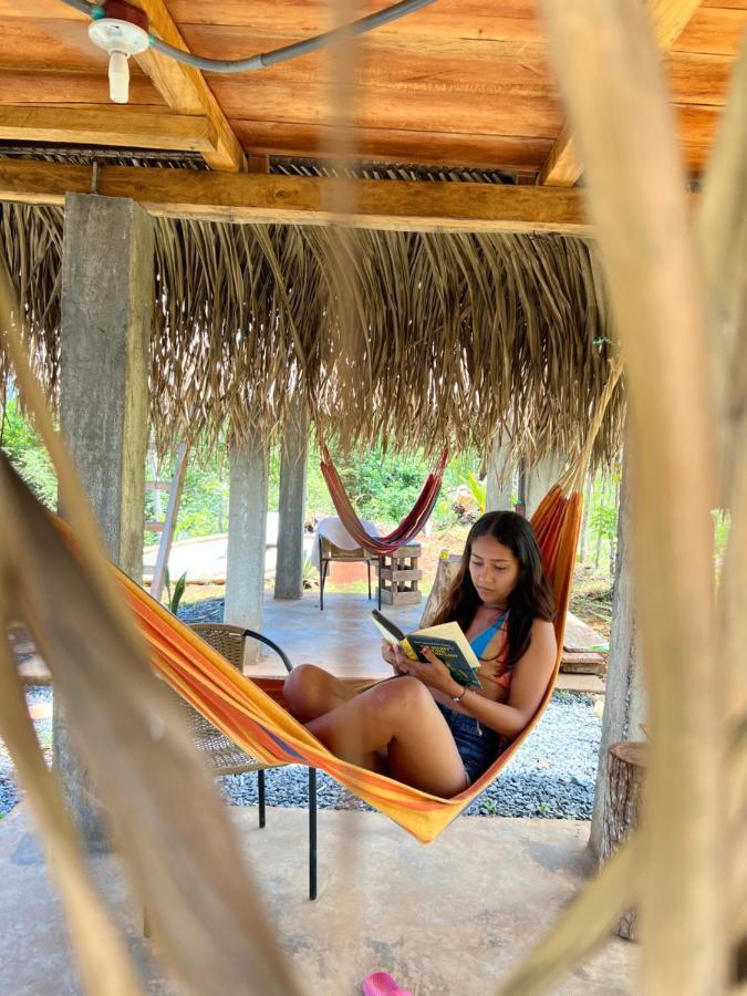 Hotel Sasy Tipis Santa Catalina Exterior foto